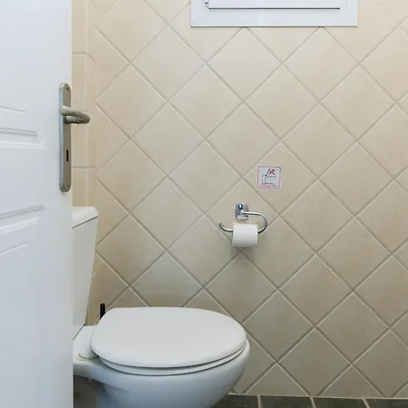 Upsidedown Villa. Amazing Views! Вилла *