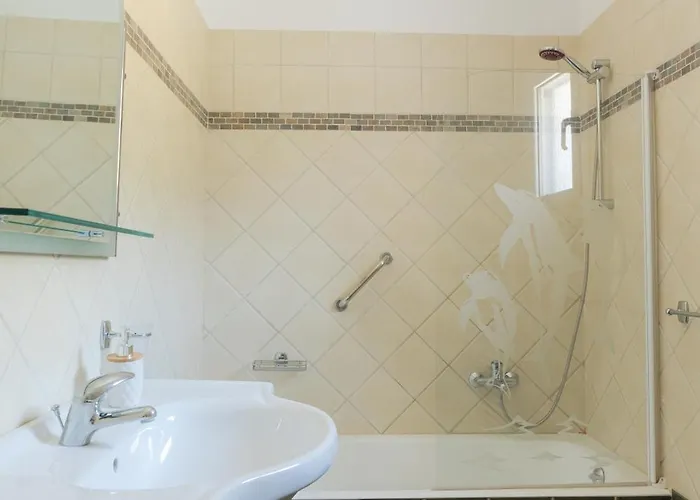 Upsidedown Villa. Amazing Views! Lourdata (Kefalonia)